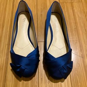 Beautiful navy blue satin ballet flats with bow